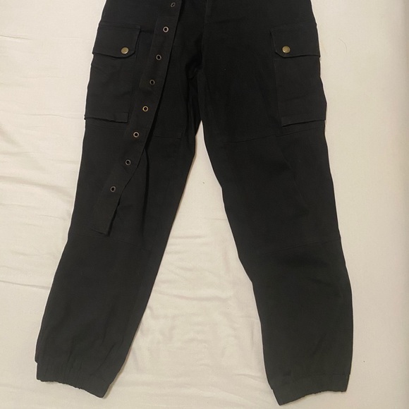 Black cargo pants - Picture 2 of 2